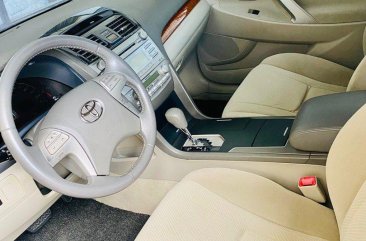 Sell Purple 2010 Toyota Camry in Makati