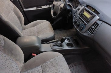 Purple Toyota Innova 2013 for sale in Quezon City