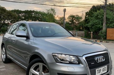 Purple Audi Q5 2011 for sale in Automatic