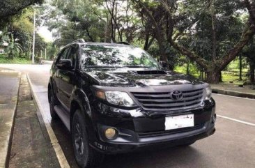 Purple Toyota Fortuner 2015 for sale in Quezon City