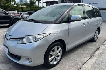 2010 Toyota Previa in San Fernando, Pampanga