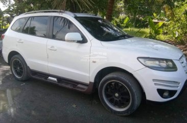 2009 Hyundai Santa Fe  2.2 CRDi GLS 8A/T 2WD (Dsl) in Taguig, Metro Manila