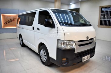 2017 Toyota Hiace  Commuter 3.0 M/T in Lemery, Batangas