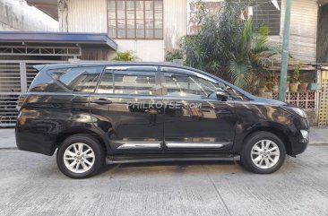 2017 Toyota Innova  2.8 E Diesel MT in Makati, Metro Manila