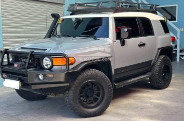 2018 Toyota FJ Cruiser  4.0L V6 in Manila, Metro Manila