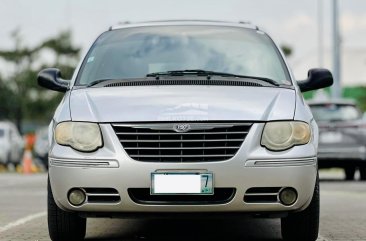 2007 Chrysler Town And Country in Makati, Metro Manila