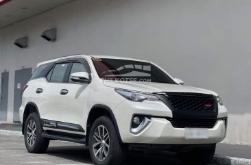 2017 Toyota Fortuner  2.4 V Diesel 4x2 AT in Manila, Metro Manila