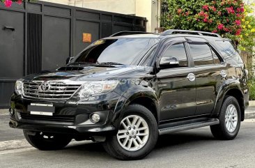 2014 Toyota Fortuner  2.4 V Diesel 4x2 AT in Manila, Metro Manila