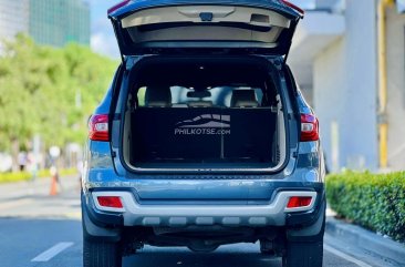 2016 Ford Everest in Makati, Metro Manila