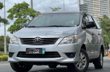 2013 Toyota Innova in Makati, Metro Manila