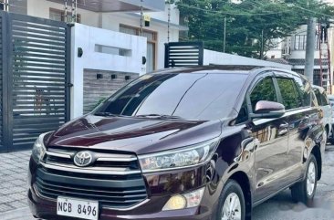 Selling Black Toyota Innova 2018 SUV / MPV at Automatic  at 40000 in Manila