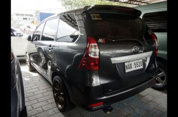 Sell Yellow 2017 Toyota Avanza MPV at 39000 in Quezon City