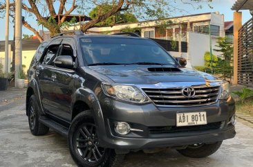 Purple Toyota Fortuner 2016 for sale in Manual