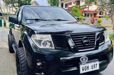 Sell Purple 2013 Nissan Navara in Quezon City