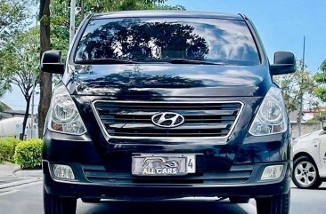 Purple Hyundai Starex 2017 for sale in Automatic