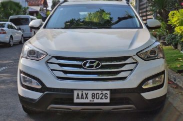 Sell Purple 2014 Hyundai Santa Fe in Manila