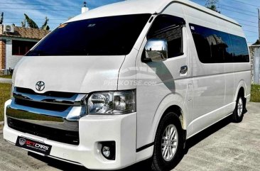 2018 Toyota Hiace Super Grandia in Manila, Metro Manila