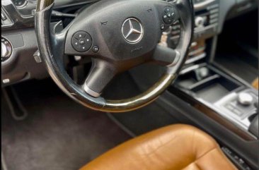 Purple Mercedes-Benz E-Class 2010 for sale in Automatic