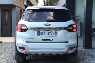 Purple Ford Everest 2016 for sale in Automatic