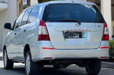 Sell Purple 2014 Toyota Innova in Makati