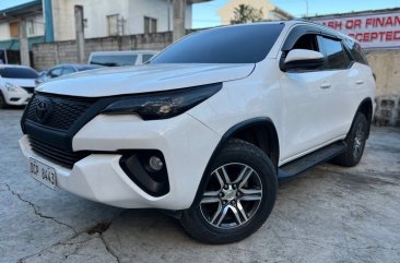 Selling Purple Toyota Fortuner 2017 in Quezon City