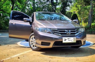 Purple Honda City 2013 for sale in Manual