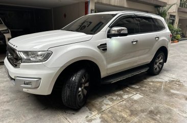 Selling Purple Ford Everest 2022 in Quezon City