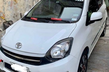 Selling Purple Toyota Wigo 2016 in Caloocan