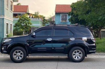 Selling Purple Toyota Fortuner 2016 in Pavia