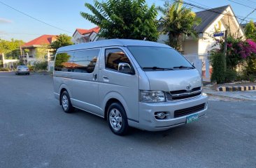 Selling Purple Toyota Hiace 2009 in Quezon City