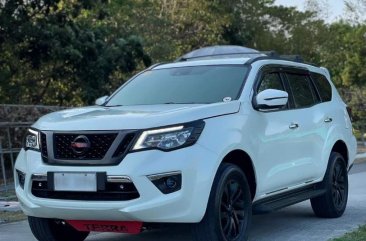 Selling Pearl White Nissan Terra 2019 in Manila