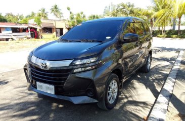 Selling Purple Toyota Avanza 2021 in Manila