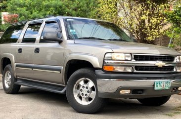 Purple Chevrolet Suburban 2002 for sale in Automatic