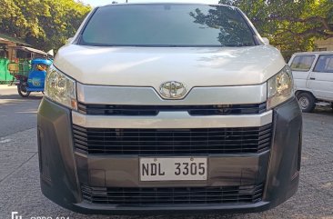 Purple Toyota Hiace 2019 for sale in Manual