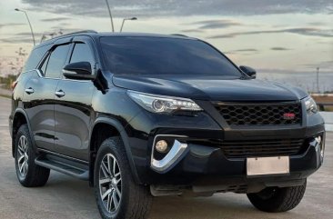 Sell Purple 2017 Toyota Fortuner in Manila