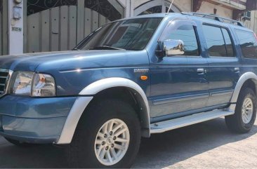 Purple Ford Everest 2005 for sale in Manual