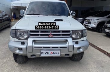 Sell Purple 2005 Mitsubishi Pajero in Mandaue