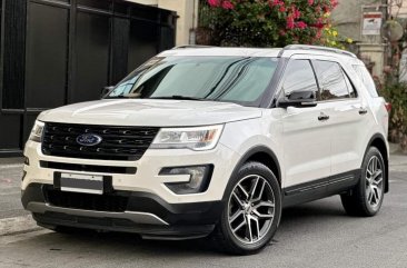 Pearl White Ford Explorer 2016 for sale in Automatic
