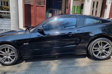 Sell Purple 2013 Ford Mustang in Marikina