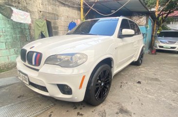 Sell Purple 2012 Bmw X5 in Quezon City