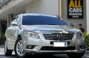 Selling Purple Toyota Camry 2011 in Makati