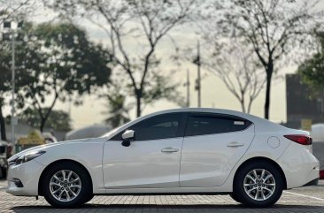 Selling Purple Mazda 3 2018 in Makati