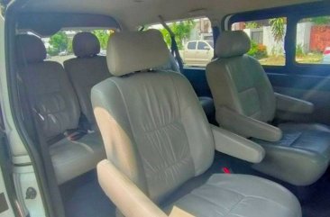 Purple Toyota Hiace Super Grandia 2017 for sale in Automatic