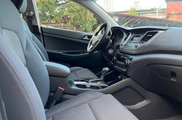 Purple Hyundai Tucson 2016 for sale in Automatic