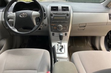 Selling Purple Toyota Corolla altis 2014 in Pasig