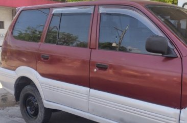 Purple Toyota Revo 2000 for sale in Manual