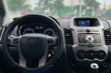 Selling Purple Ford Ranger 2014 in Makati