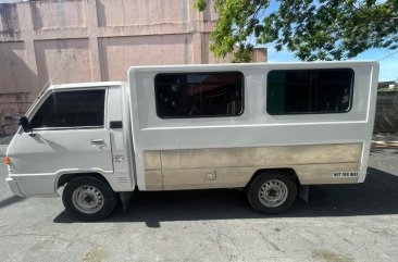 Selling Purple Mitsubishi L300 2014 in Las Piñas