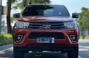 2016 Toyota Hilux in Makati, Metro Manila