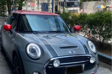 Selling White Mini Cooper S 2023 in Pateros